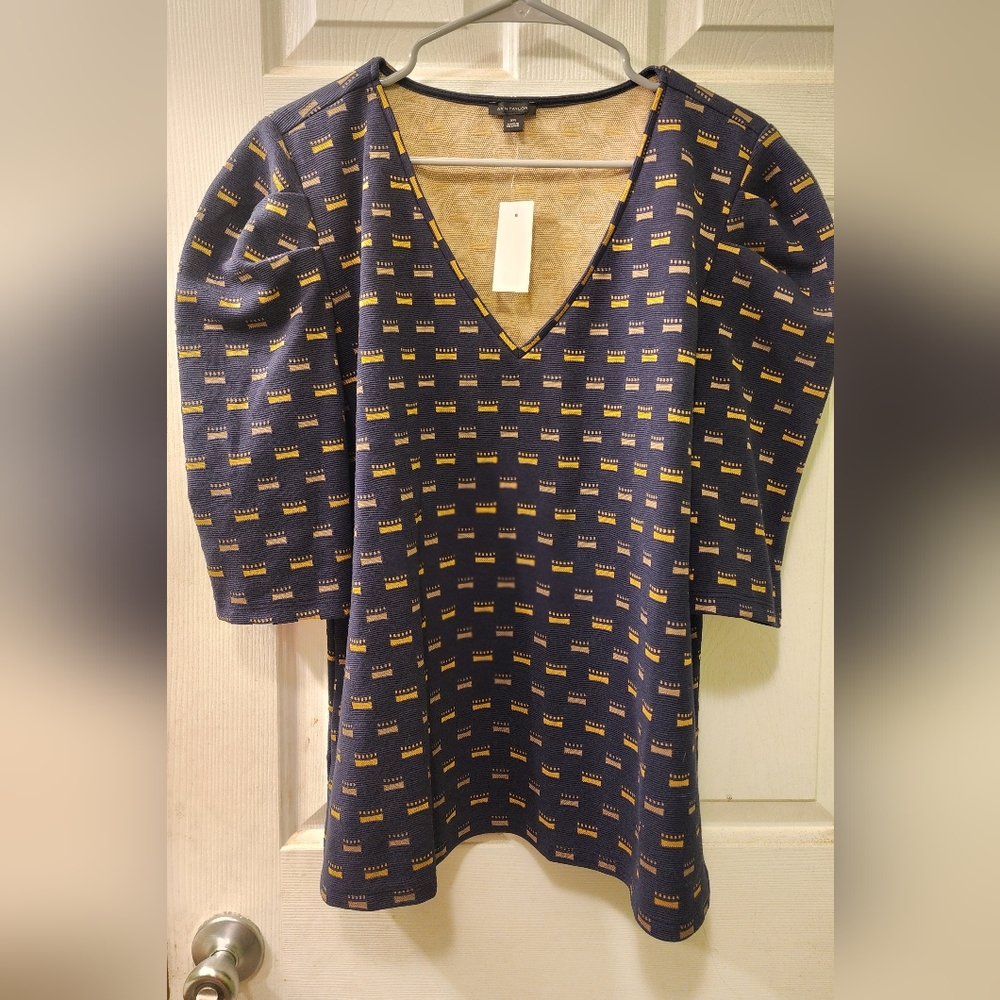 Ann Taylor, NWT Navy Blue and Gold Knit Blouse